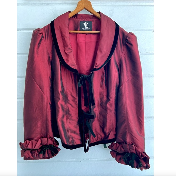 WOW!!  VON LANCELOT 'Gilded Age' Fitted Jacket with Draped & Bustled Skirt - 22 - Picture 3 of 16